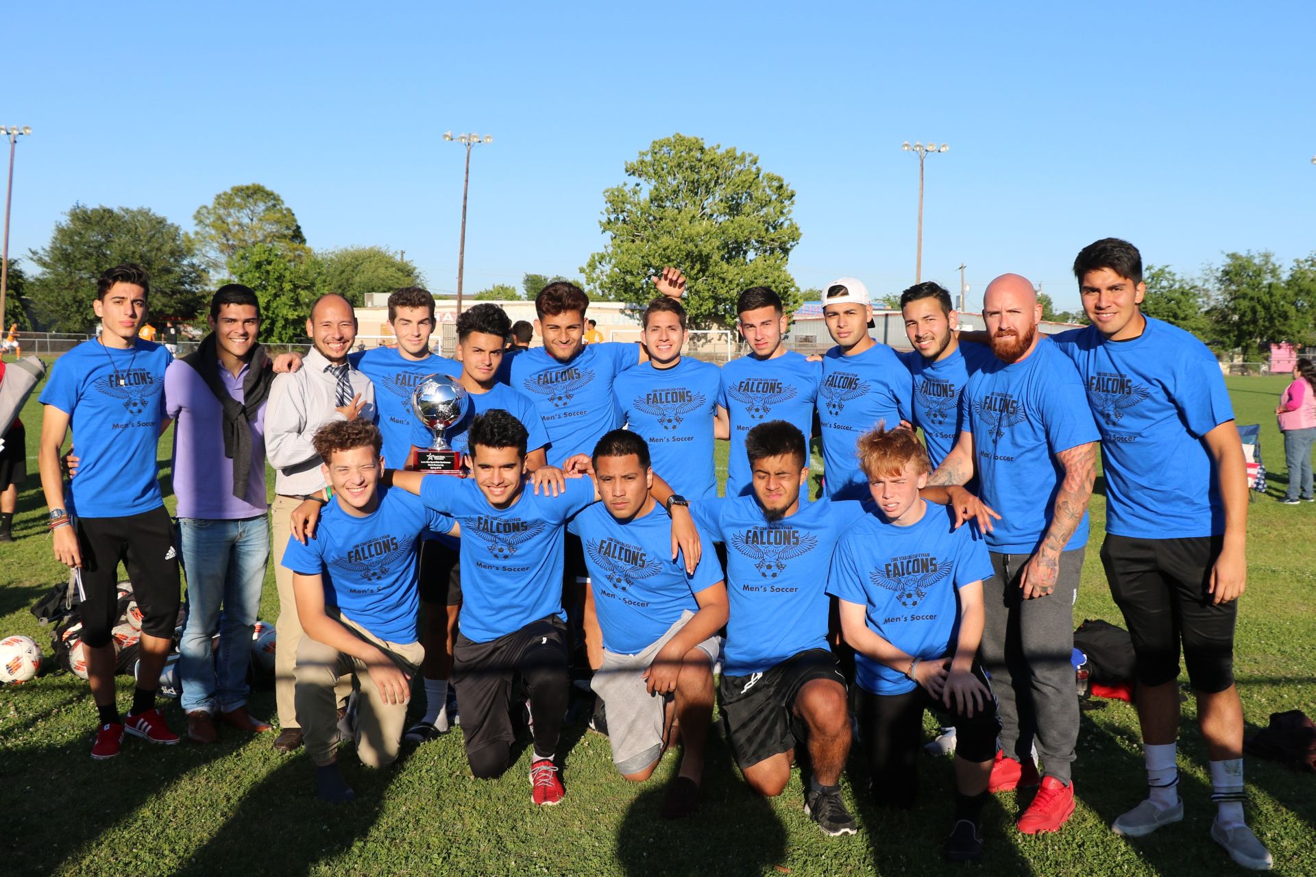 men-s-and-women-s-soccer-league